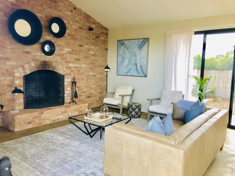 EMBRACING EVANDALE - Hosted By L'Abode Accommodation - Port Augusta Accommodation 5