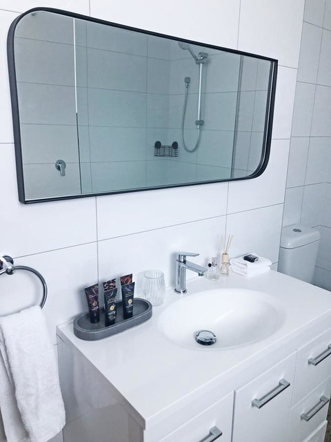 EMBRACING EVANDALE - Hosted By L'Abode Accommodation - Port Augusta Accommodation 22
