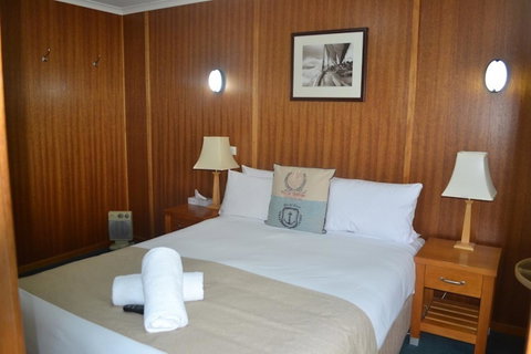 Point Lonsdale Guest House - Port Augusta Accommodation 6