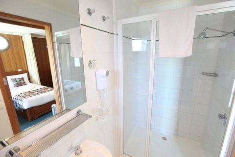 Point Lonsdale Guest House - Port Augusta Accommodation 23