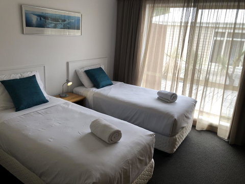 Port Campbell Parkview Motel & Apartments - Port Augusta Accommodation 13