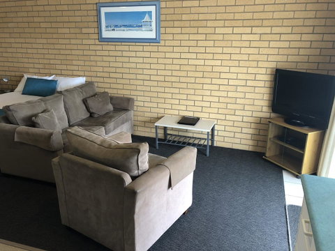 Port Campbell Parkview Motel & Apartments - Port Augusta Accommodation 9