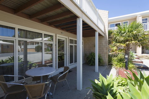 Port Campbell Parkview Motel & Apartments - Port Augusta Accommodation 35