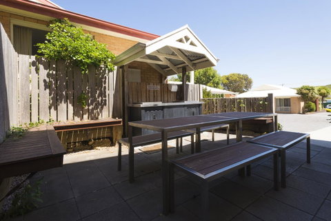 Port Campbell Parkview Motel & Apartments - Port Augusta Accommodation 38