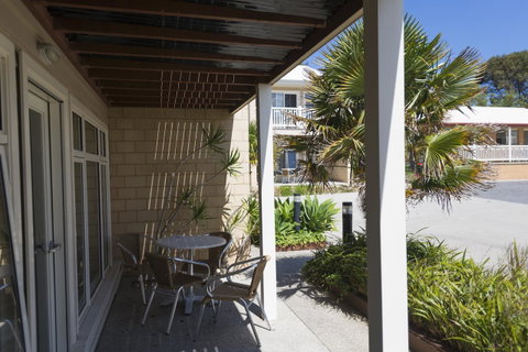 Port Campbell Parkview Motel & Apartments - Port Augusta Accommodation 32