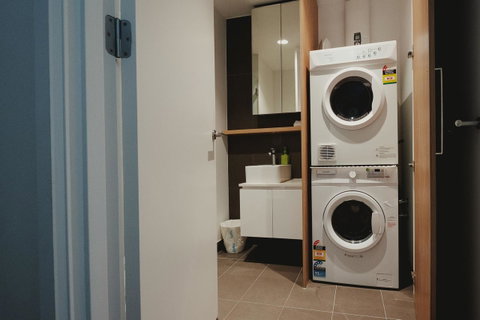 Mono Apartments On La Trobe Street - Port Augusta Accommodation 5