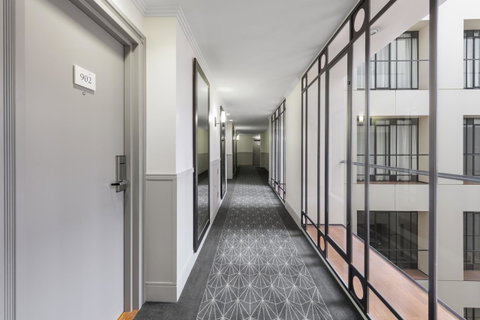 The Savoy Hotel On Little Collins Melbourne - Port Augusta Accommodation 21