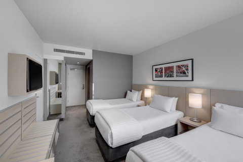 Travelodge Hotel Melbourne Docklands - Port Augusta Accommodation 3