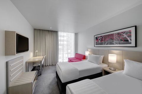 Travelodge Hotel Melbourne Docklands - Port Augusta Accommodation 2