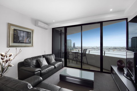 Docklands Private Collection - NEWQUAY - Port Augusta Accommodation 26