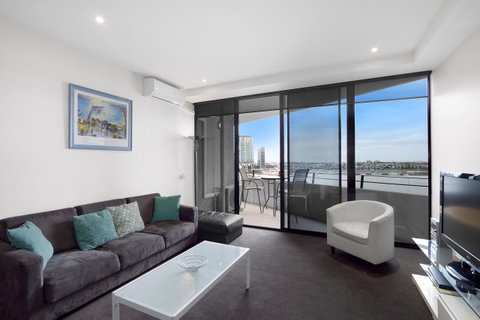 Docklands Private Collection - NEWQUAY - Port Augusta Accommodation 30