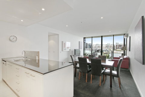 Docklands Private Collection - NEWQUAY - Port Augusta Accommodation 29