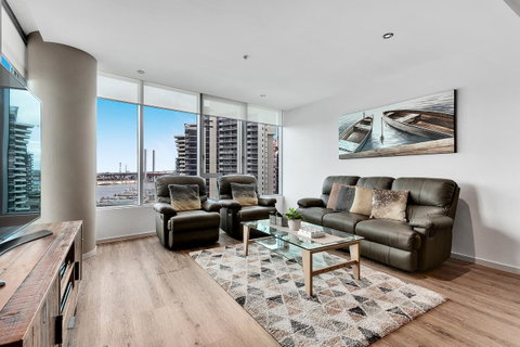 Docklands Private Collection - NEWQUAY - Port Augusta Accommodation 5