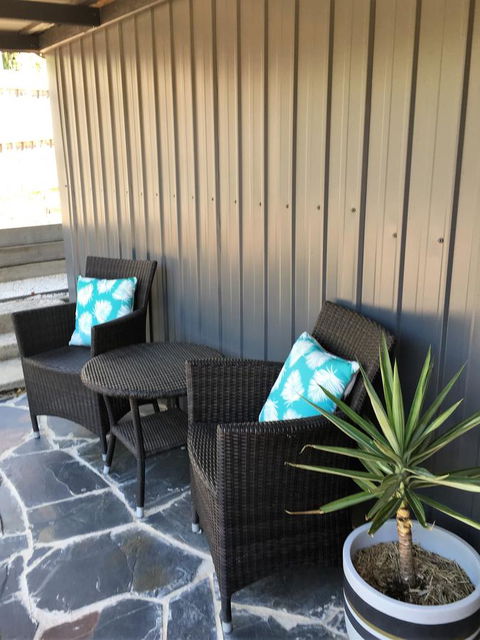 The Cosy Bungalow - Port Augusta Accommodation 13
