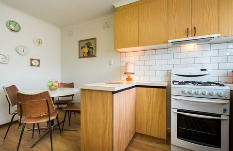 Uptown Frankston - Port Augusta Accommodation 9