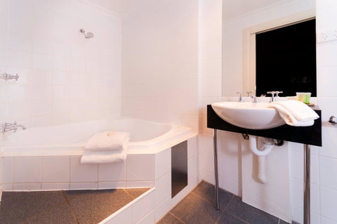 Athelstane House - Port Augusta Accommodation 20