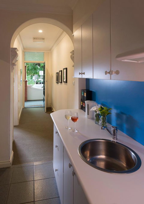 Athelstane House - Port Augusta Accommodation 12