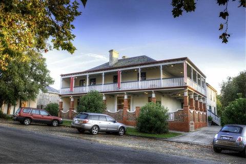 Athelstane House - Port Augusta Accommodation 1