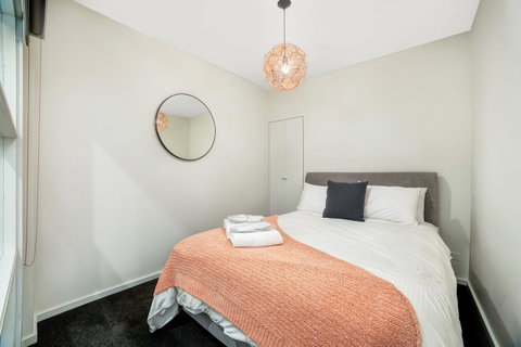 Signature Waterfront Apartments - Port Augusta Accommodation 19