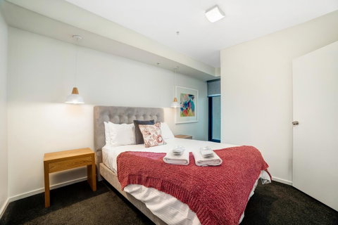 Signature Waterfront Apartments - Port Augusta Accommodation 18