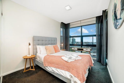 Signature Waterfront Apartments - Port Augusta Accommodation 17