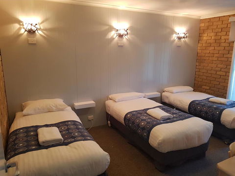 Tropicana Motor Inn - Port Augusta Accommodation 34