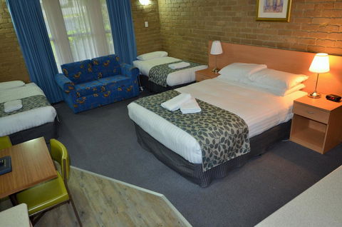 Tropicana Motor Inn - Port Augusta Accommodation 7