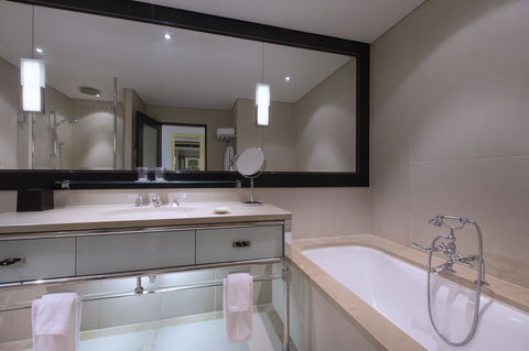The Westin Melbourne - Port Augusta Accommodation 40