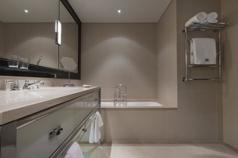 The Westin Melbourne - Port Augusta Accommodation 38