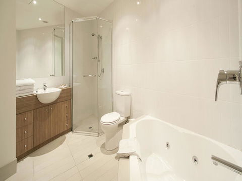 The Waves Apartments - Port Augusta Accommodation 25