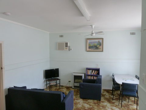 Beachcomber Holiday Units - Port Augusta Accommodation 32