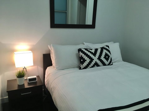 Docklands Private Collection - City Harbour Apartments - Port Augusta Accommodation 29