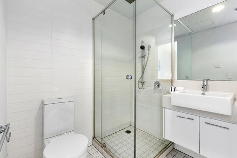 Docklands Private Collection - City Harbour Apartments - Port Augusta Accommodation 10