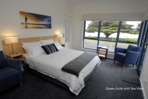 Seascape Accommodation - Port Augusta Accommodation 4