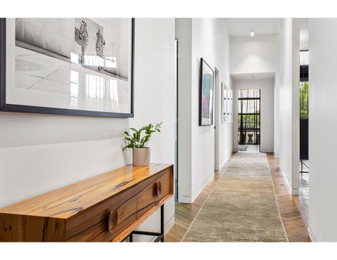 Ultimate Luxury Penthouse From The Block - Port Augusta Accommodation 12
