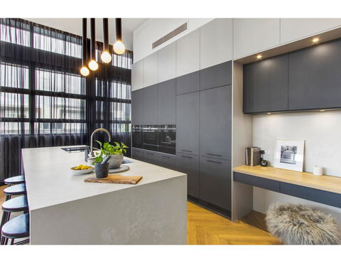 Ultimate Luxury Penthouse From The Block - Port Augusta Accommodation 6