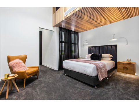 Ultimate Luxury Penthouse From The Block - Port Augusta Accommodation 1