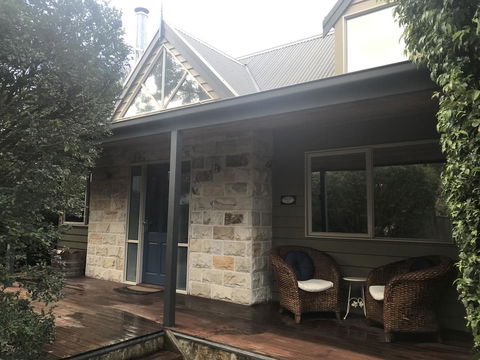 Two Truffles Cottages - Port Augusta Accommodation 1