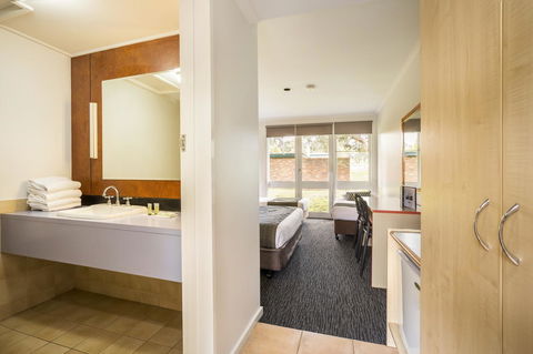 Burvale Hotel - Port Augusta Accommodation 8