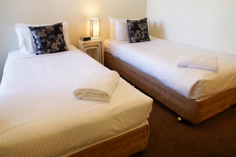 Accent Accommodation@Docklands - Port Augusta Accommodation 18