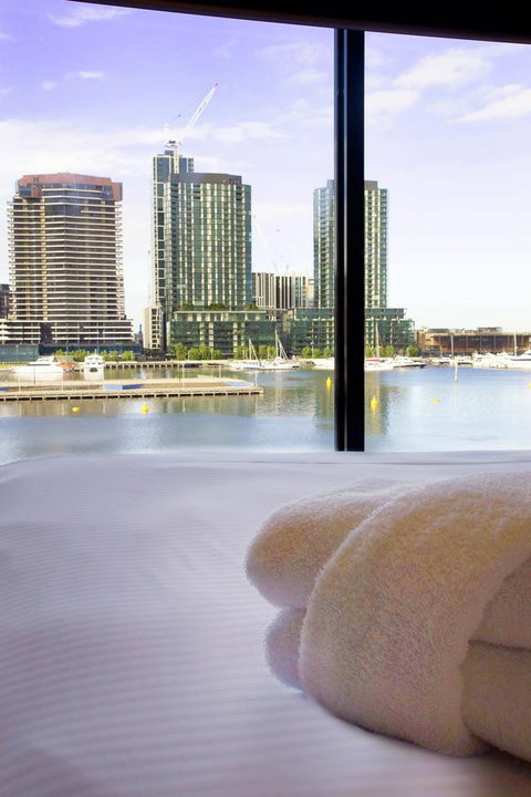 Accent Accommodation@Docklands - Port Augusta Accommodation 2