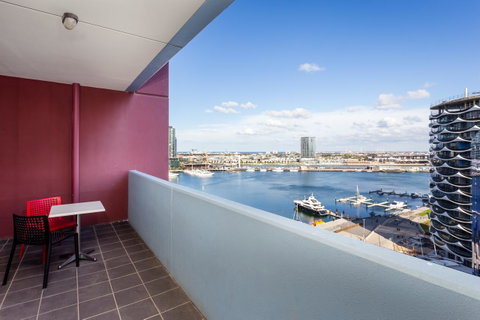 Accent Accommodation@Docklands - Port Augusta Accommodation 1