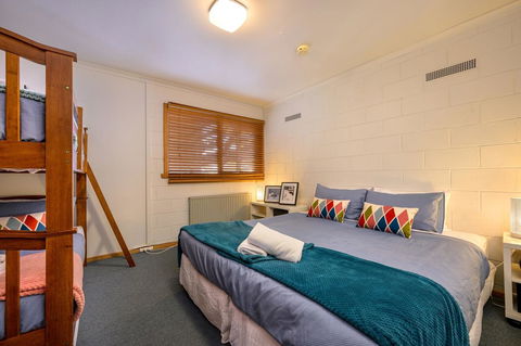 FOUNTAINS 3, Mount Hotham - Port Augusta Accommodation 5