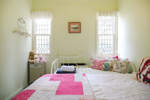 Miss Pym's Cottage - Port Augusta Accommodation 25