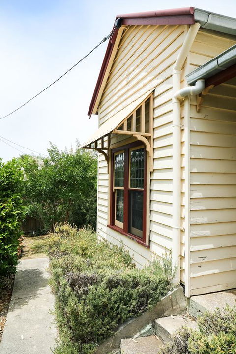Miss Pym's Cottage - Port Augusta Accommodation 1