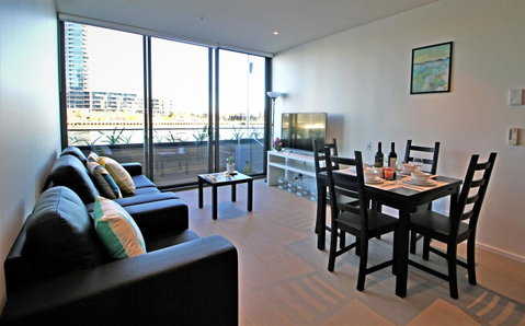 Auzzie Apartments Docklands, Melbourne - Port Augusta Accommodation 4