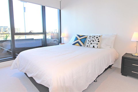 Auzzie Apartments Docklands, Melbourne - Port Augusta Accommodation 8