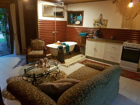 The Cabin - Port Augusta Accommodation 1