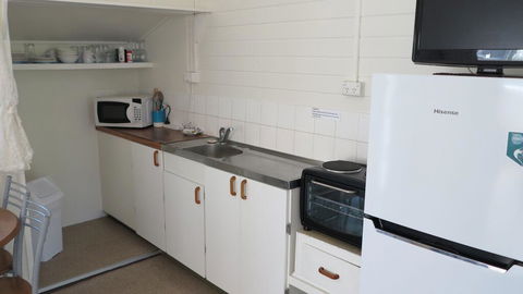 The Captain's Manor On Cook Unit 4 - Port Augusta Accommodation 2