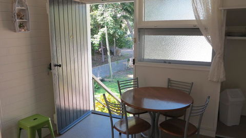 The Captain's Manor On Cook Unit 4 - Port Augusta Accommodation 1